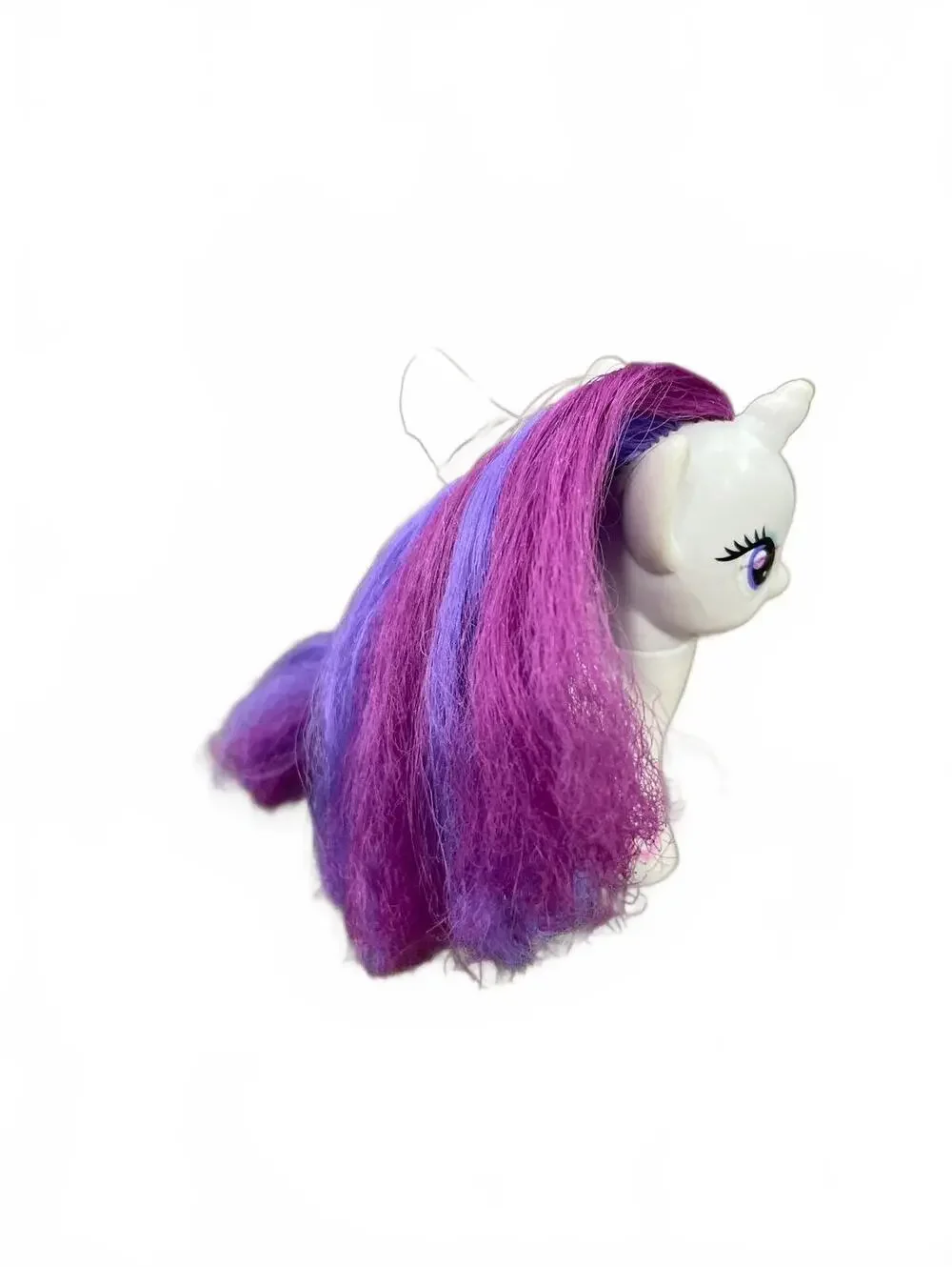 My Little Pony Rarity 2010 Generation 4 Friendship is Magic Hasbro Unicorn Fig,
